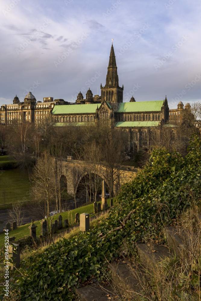 Obraz premium Glasgow Cathedral and University