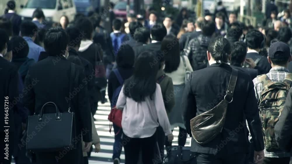 ビジネスイメージ 歩く 出勤 東京 ビジネスイメージ 歩く 出勤 東京