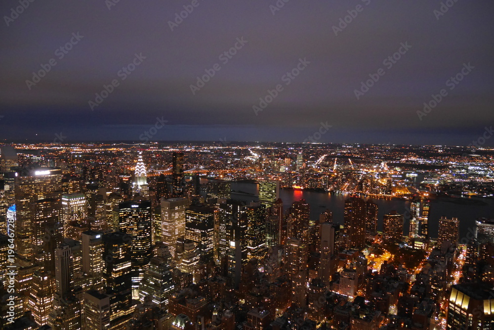 New York vue de nuit du Haut de l'Empire State Building - Manhattan - Etats-Unis