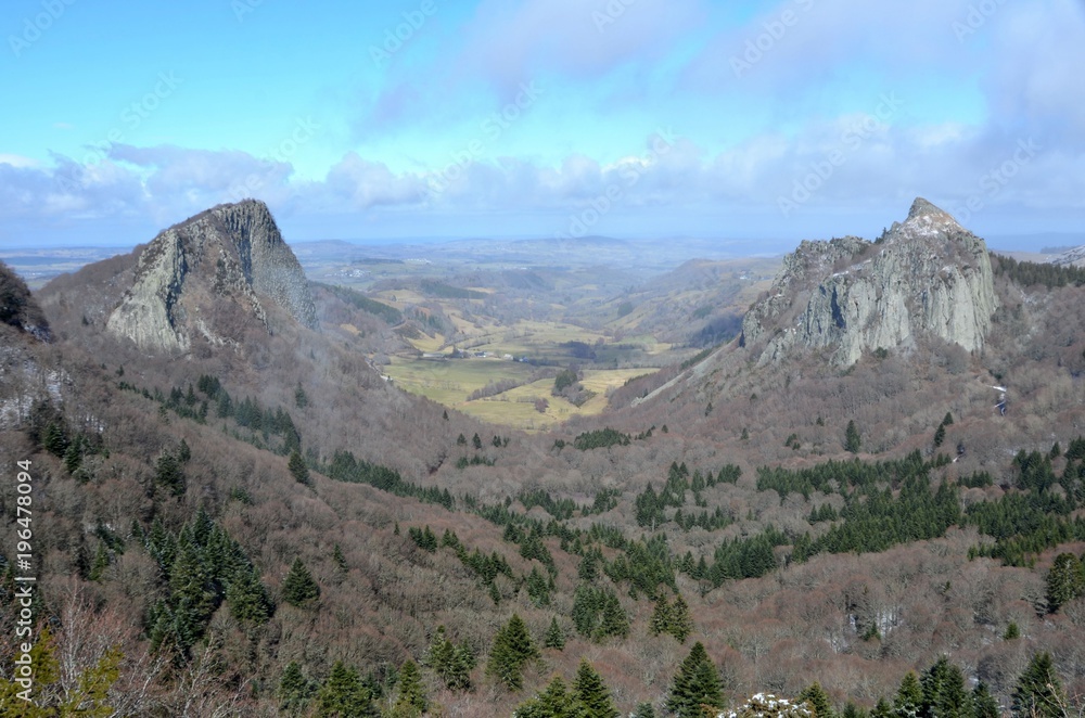 Les Roches Tuilière et Sanadoire, Auvergne, France