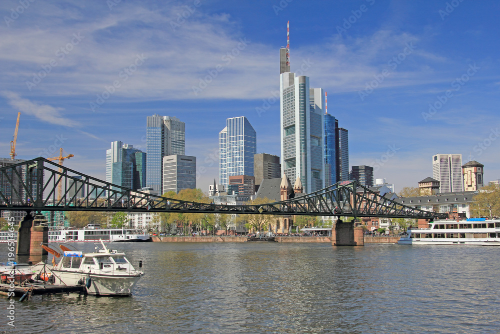 Frankfurt am Main im Frühling, Deutschland 