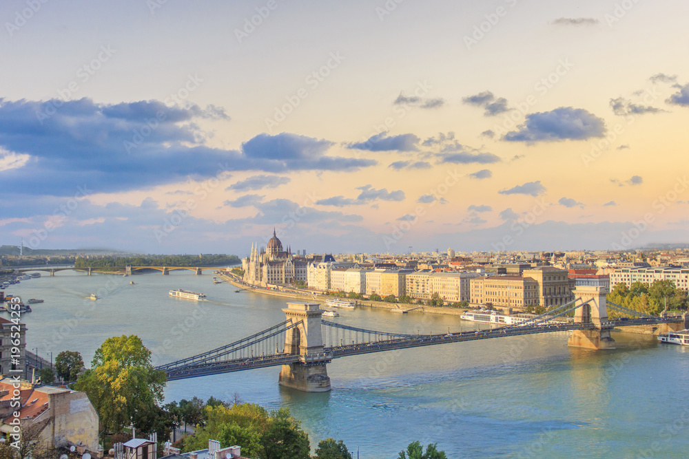 Beautiful view of the Hungarian Parliament and the chain bridge in Budapest, Hungary
