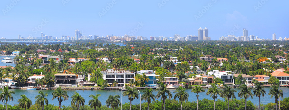Panoramic view of Miami city from Ocean