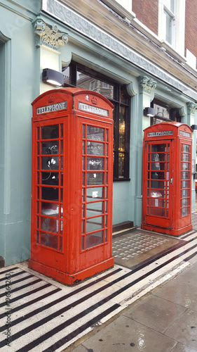 Londres, cabines téléphoniques 