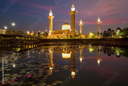 Photography Morning sunrise sky of Masjid Bukit Jelutong in Shah Alam near Kuala lumpur, Malaysia