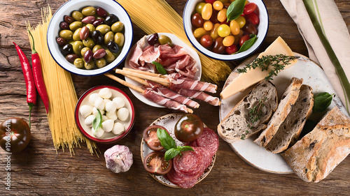 Obraz na plátně Italian food background