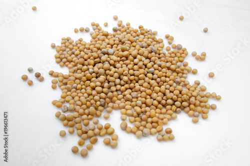 Yellow mustard seeds spices