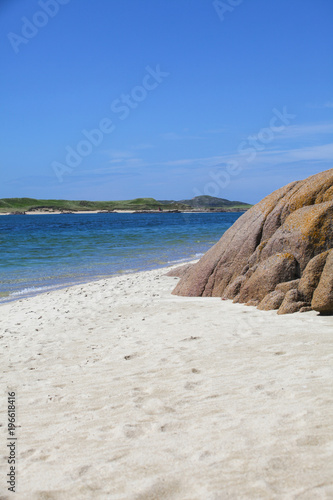 Sand rock in the beach © tom ruzicka