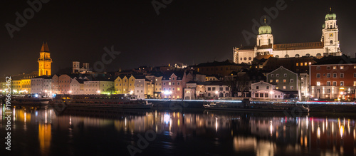 Passauer Skyline bei Nacht