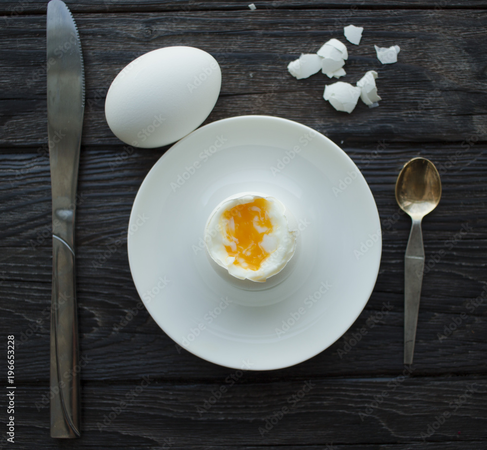 photo of breakfast on a wooden table photo of breakfast on a wooden table