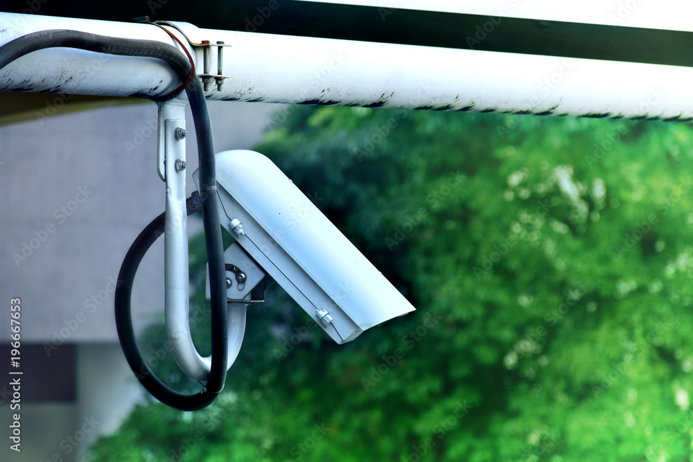 Closed circuit television (CCTV) to use the security to the general public. Closed circuit television (CCTV) to use the security to the general public.