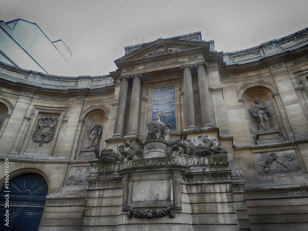 Fototapeta premium Maillol Museum Outdoors Paris March 2018