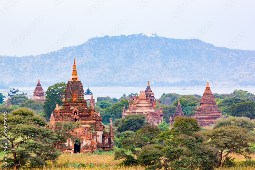 Ancient temple, pagodas and the Ayeyarwady River in Bagan