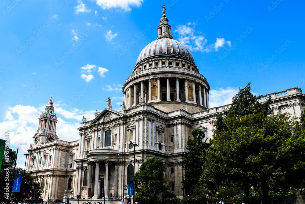 London  St. Paul Cathedral 