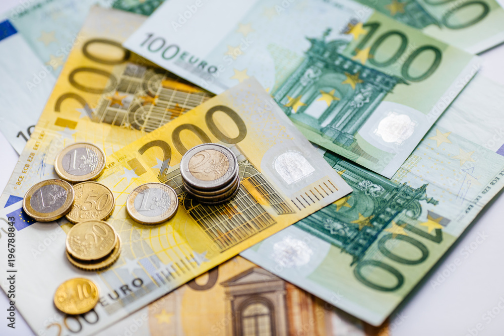 Different Euro banknotes from 5 to 500 Euro Different Euro banknotes from 5 to 500 Euro