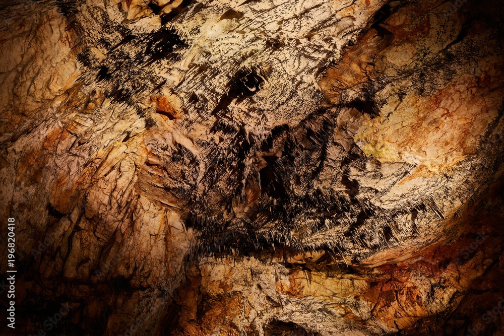 Fototapeta premium Limestone Cave Detail