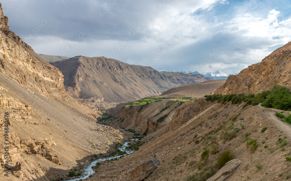 Shokh Dara valley