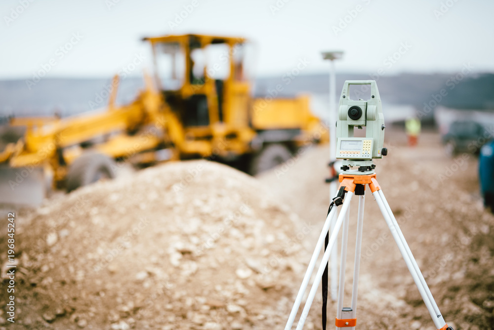 Surveyor equipment GPS system or theodolite outdoors at highway  construction site. Surveyor engineering with total station Stock 写真 | Adobe  Stock