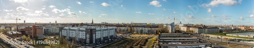 Berlin City Panorama bei Tag mit Fernsehturm
