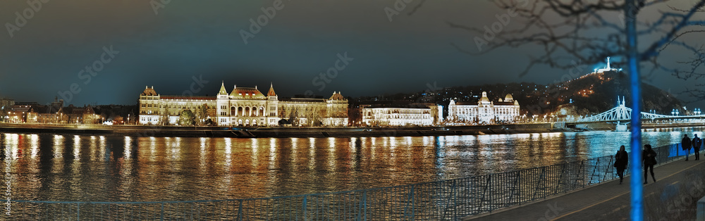 Fototapeta premium Panoramica Budapest