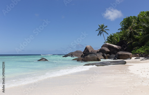 Paradise beach on Silhouette island, Seychelles © Maciej Czekajewski