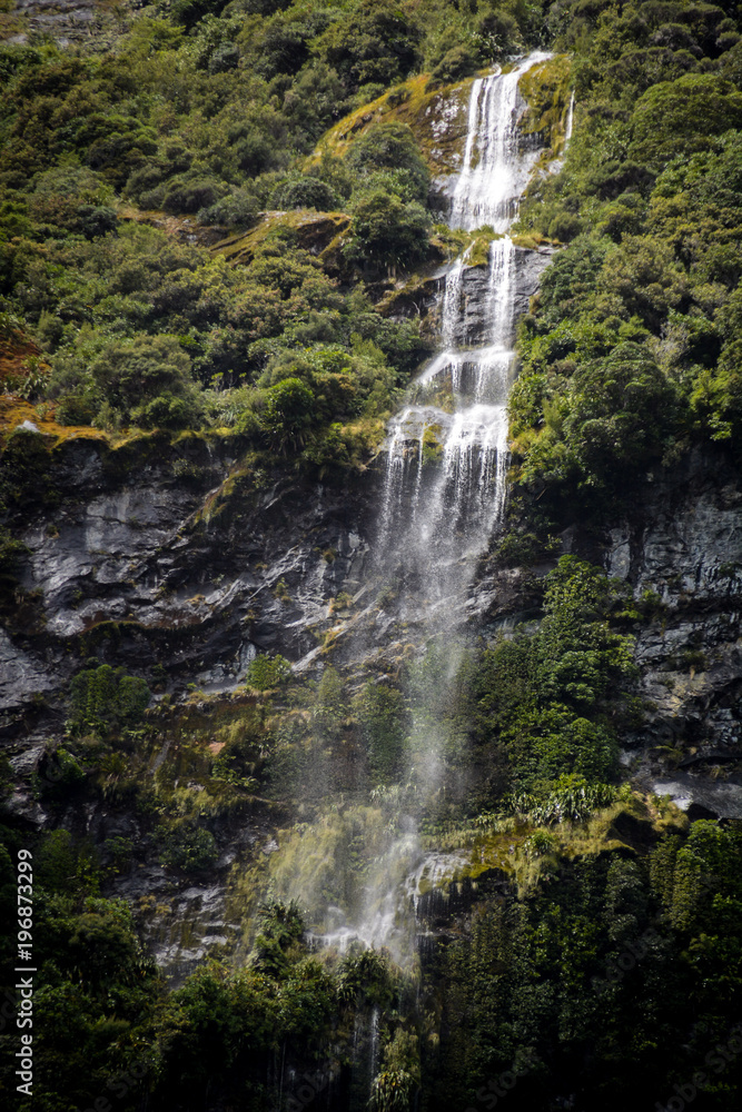 Obraz premium Waterfalls in Milford Sound, New Zealand