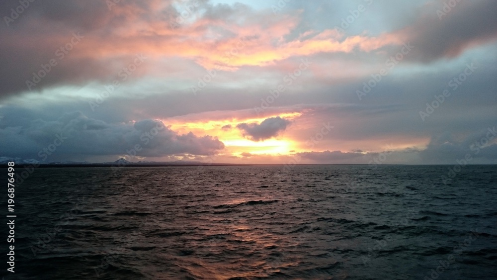 Obraz premium Sunsets at Sea
