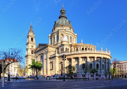 Obraz na płótnie Budapest - St. Stephen basilica