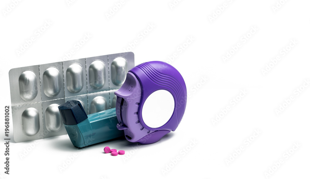 Set of asthma inhaler, accuhaler and antiallergy pills for treatment