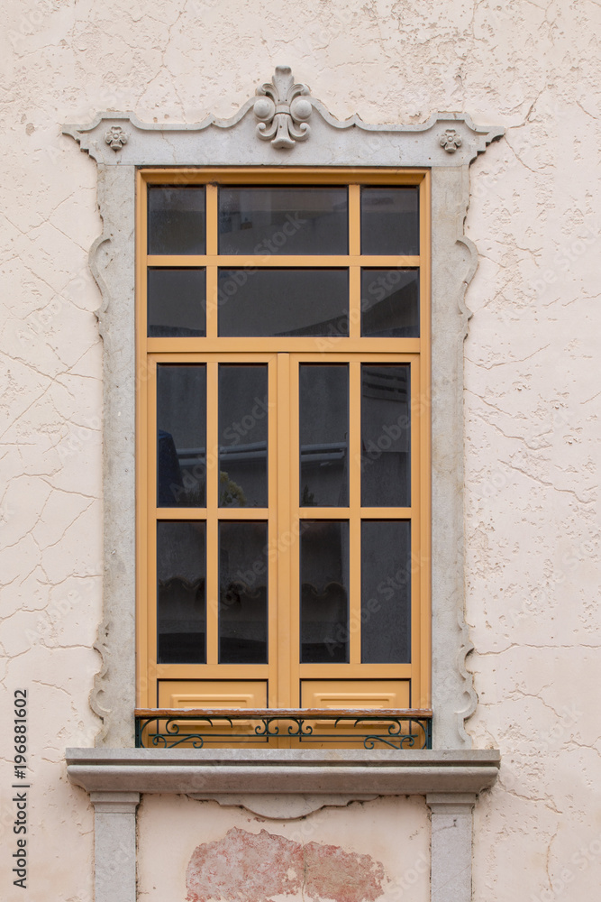 Fototapeta premium Typical windows of Portugal