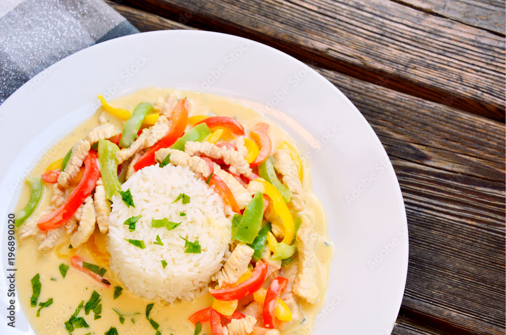 Stir the turkey with cream sauce and paprika 3 colors or Creamy Paprika turkey Stir the turkey with cream sauce and paprika 3 colors or Creamy Paprika turkey
