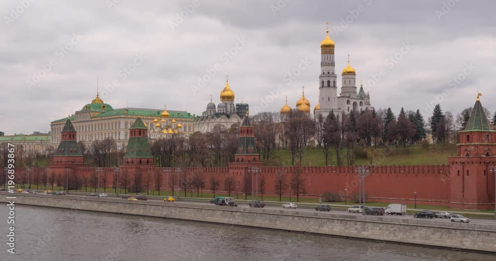 Sunny summer day moscow river bay kremlin Timelapse. Sunny summer day moscow river bay kremlin Timelapse.