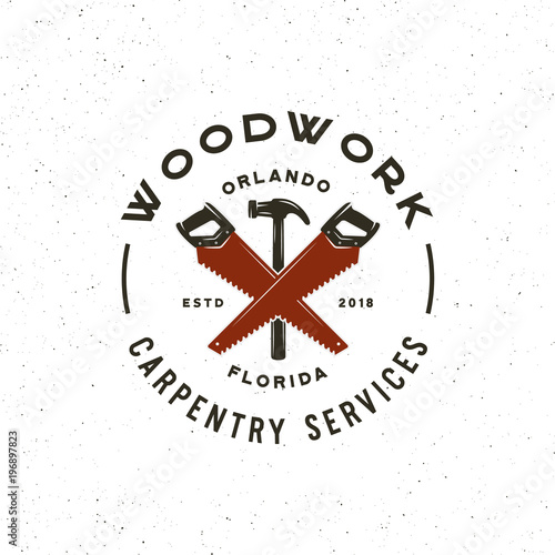 vintage carpentry logo. retro styled wood works emblem. vector illustration