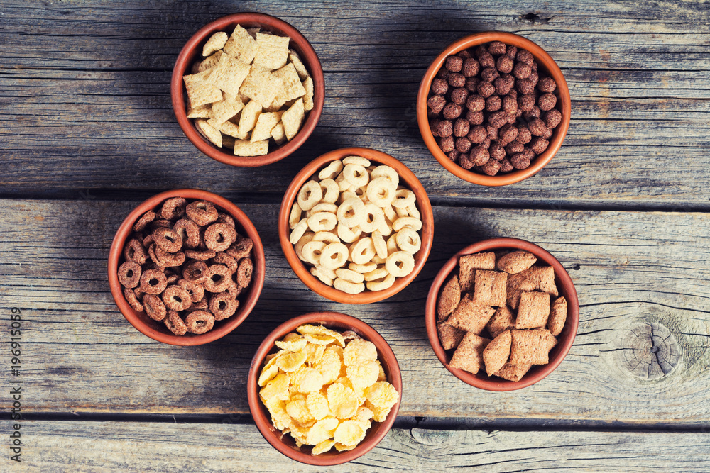 Cereals . Breakfast with milk and chocolate cornflakes Cereals . Breakfast with milk and chocolate cornflakes