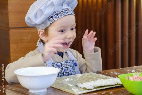 Cooking of traditional sush...