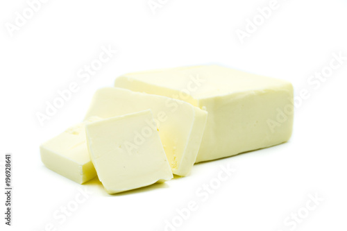 Butter Stück isoliert freigestellt auf weißen Hintergrund, Freisteller