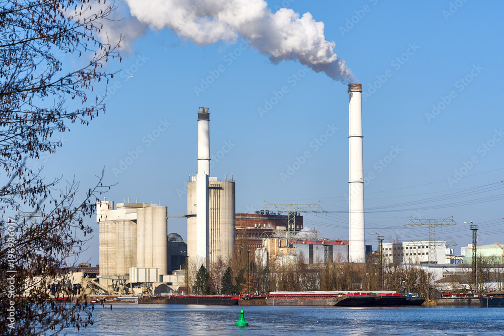 Kraftwerk Klingenberg und Zemtwerk Kraftwerk Klingenberg und Zemtwerk