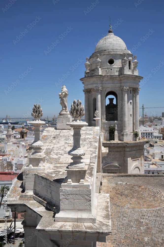  A fragment of the Cathedral of the Holy Cross in the old maritime city of Cadiz is considered one of the largest in Spain.