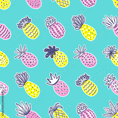 Seamless pineapple pattern. Handdrawn Pinapple with different textures in pas...