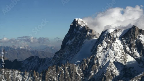 4k A top view of the Mont Blanc from Aiguille du Midi timelapse
