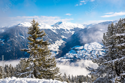 Snowy landscape - Winter ski resort in Austria - Hochzillertal