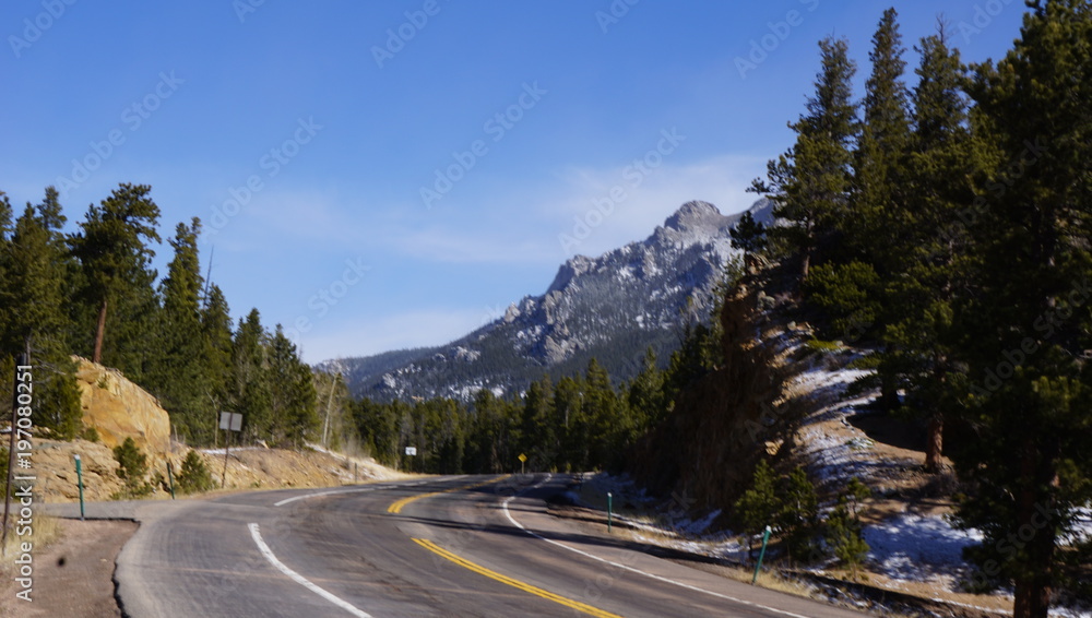 Fototapeta premium The Road to Nature