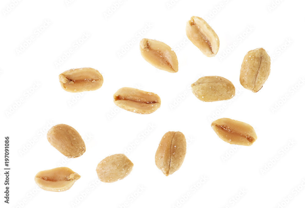 Obraz premium Roasted salted peanuts isolated on a white background, top view