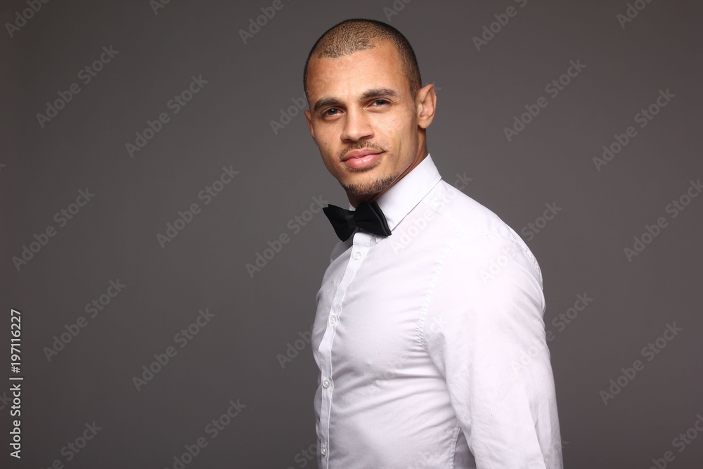Obraz premium Mixed race man