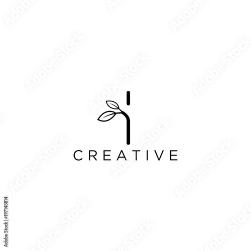 sophisticated luxury logos, concept logo leaf letter I, natural green leaf symbol, initials icon design, nature green leaf symbol