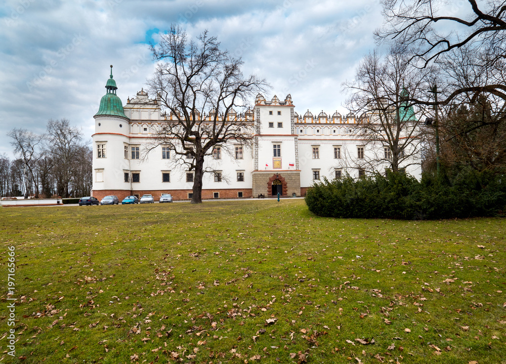 Malowniczy renesansowy zamek w Baranowie Sandomierskim