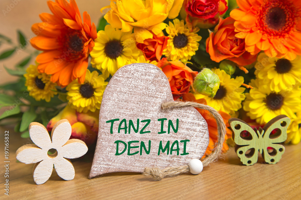 Tanz in den Mai StockFoto Adobe Stock