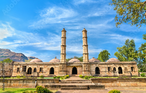Sahar Ki Masjid at Champaner-Pavagadh Archaeological Park. A UNESCO heritage site in Gujarat, India photo