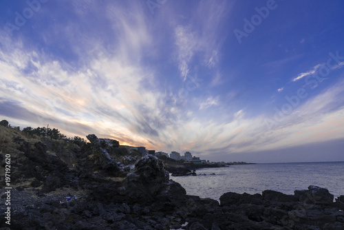 Wallpaper Mural 제주도 용두암 일몰 Torontodigital.ca