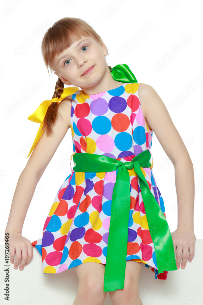 Girls looks because of the white obstacle. Girls looks because of the white obstacle.